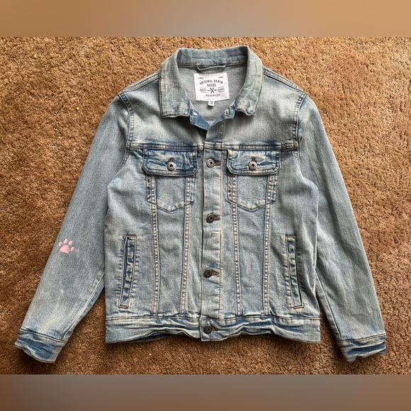 Hand painted Custom denim jacket Cat in hat - Picture 4 of 5